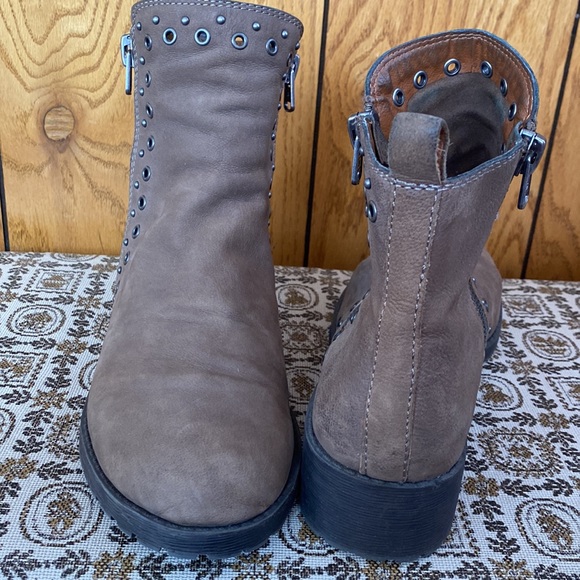 Women's Lucky Brand Hannie Moto Boot Women's Brindle Leather Size 10 - Picture 5 of 6